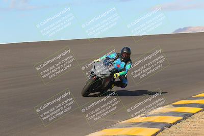 media/Sep-11-2022-SoCal Trackdays (Sun) [[81b7e951af]]/Bowl (820am)/